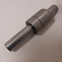 Вал водяного насоса (помпи) TY295
