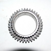 Шестерня понижених передач ведома ДТЗ-404С.5 Z=38/38