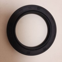 Сальник 50x70x10 гальмівного барабану DF